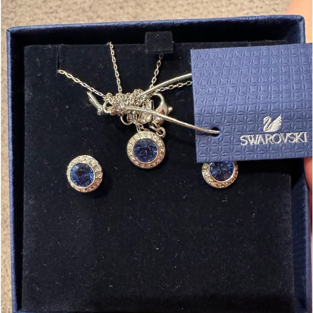Sapphire earrings and necklace